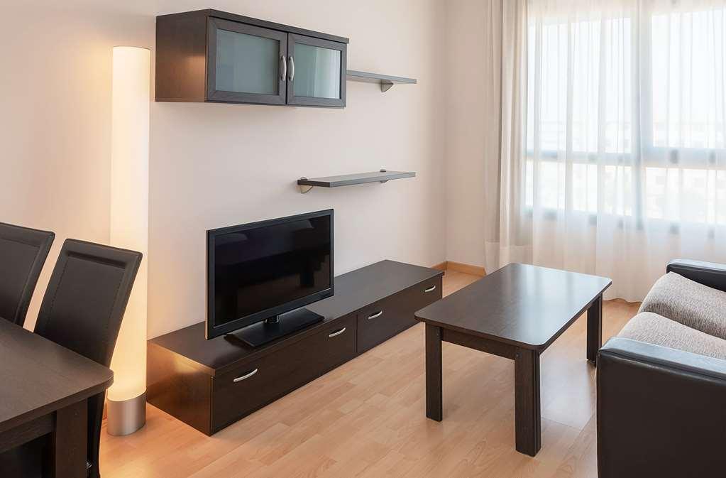 Madrid Airport Suites, Affiliated By Melia Værelse billede