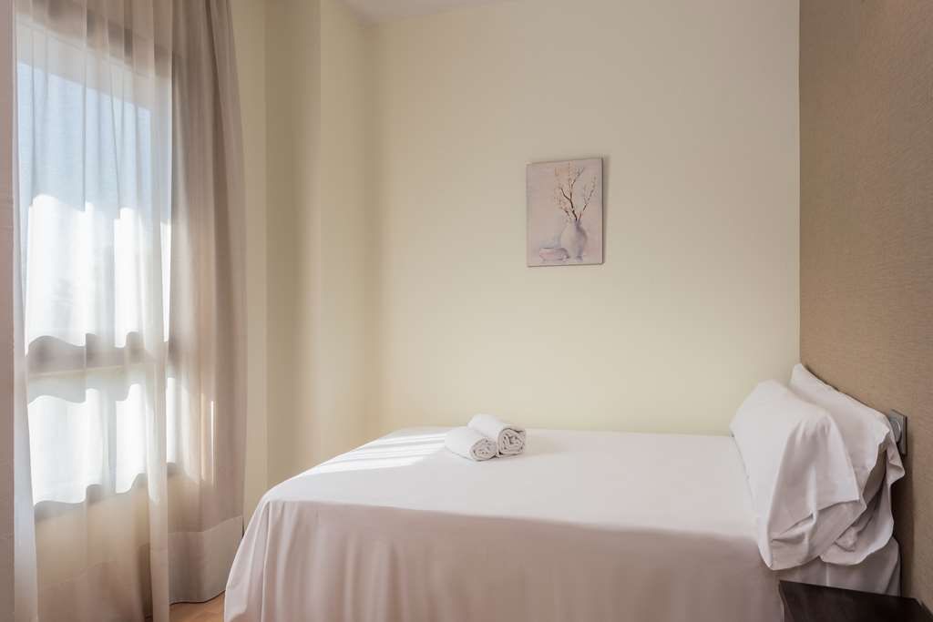 Madrid Airport Suites, Affiliated By Melia Værelse billede
